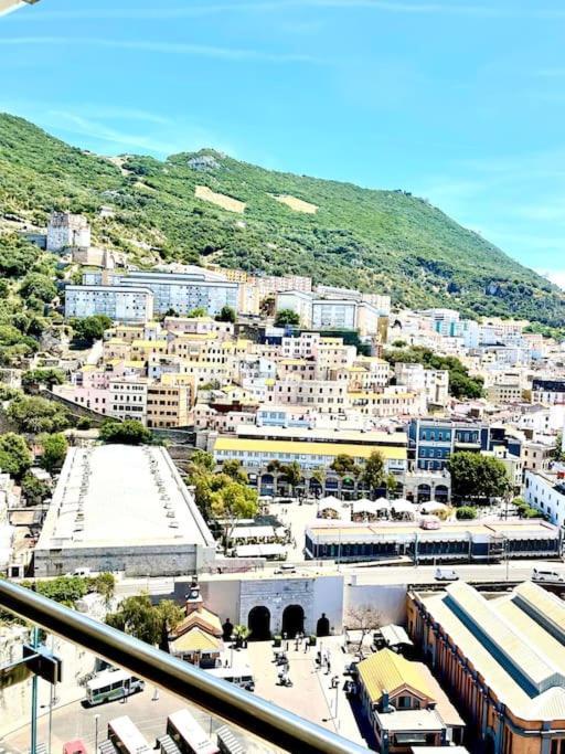 Ocean Village High Floor Luxury Modern Apartment Gibraltar Exterior foto