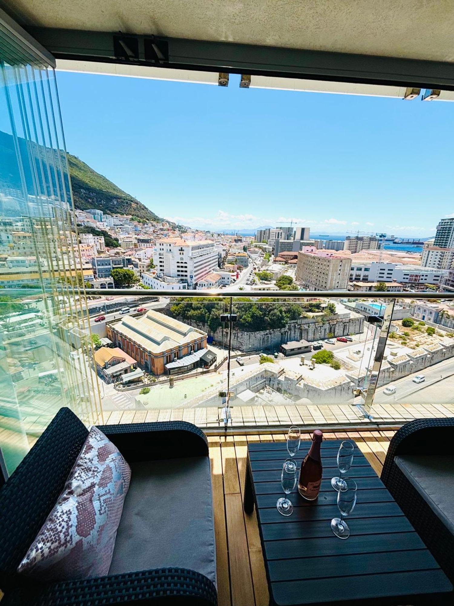 Ocean Village High Floor Luxury Modern Apartment Gibraltar Exterior foto