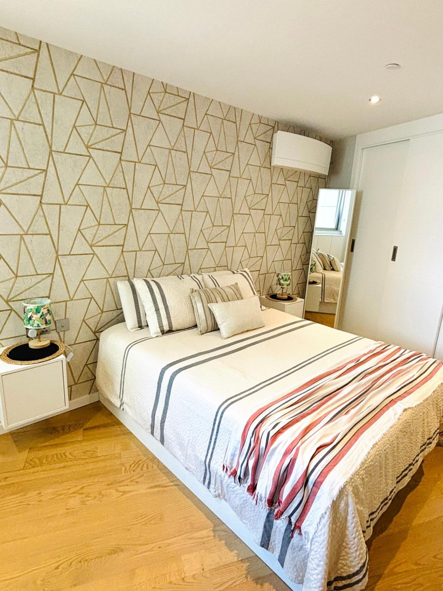 Ocean Village High Floor Luxury Modern Apartment Gibraltar Exterior foto